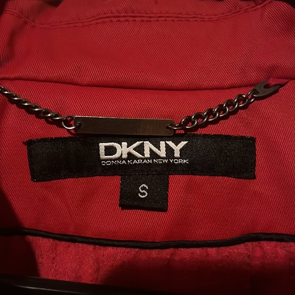 DKNY Raincoat. - Picture 3 of 4